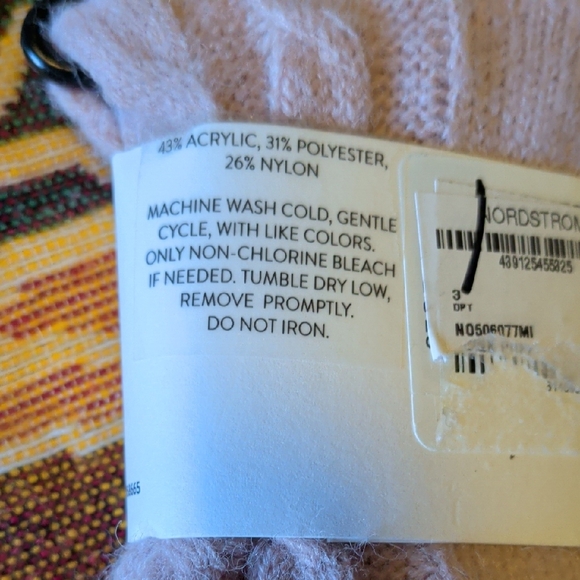 Nordstrom Light Beige Cable Knit Socks - Picture 4 of 5